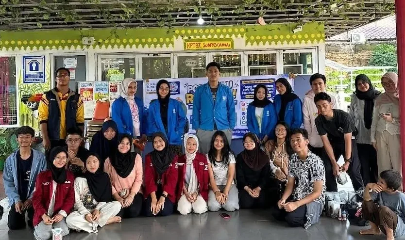 Mahasiswa-siwi UBSI melakukan Pengabdian Masyarakat